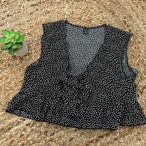 POLKA DOT TIE FRONT TOP